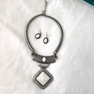 Silver tone statement necklace and earring set